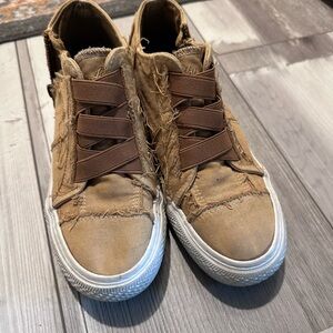 Men's Brown Canvas Sneakers